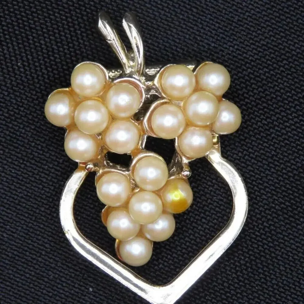 Vintage Faux Pearl Scarf Clip Grapes Bunch Gold Tone in Gift Box